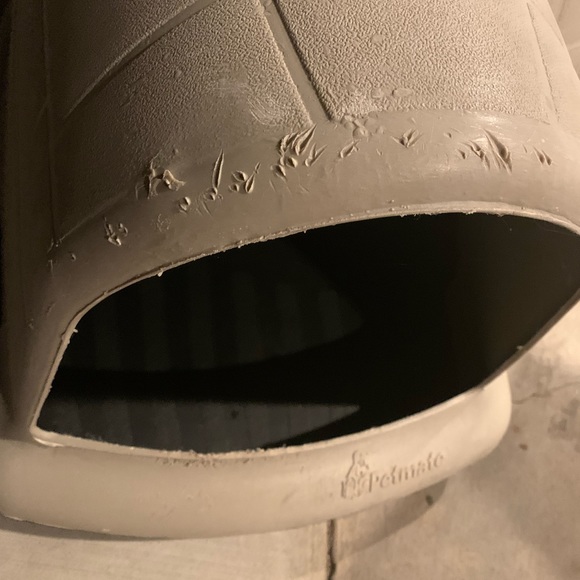 Dog house from Petco - Picture 2 of 9